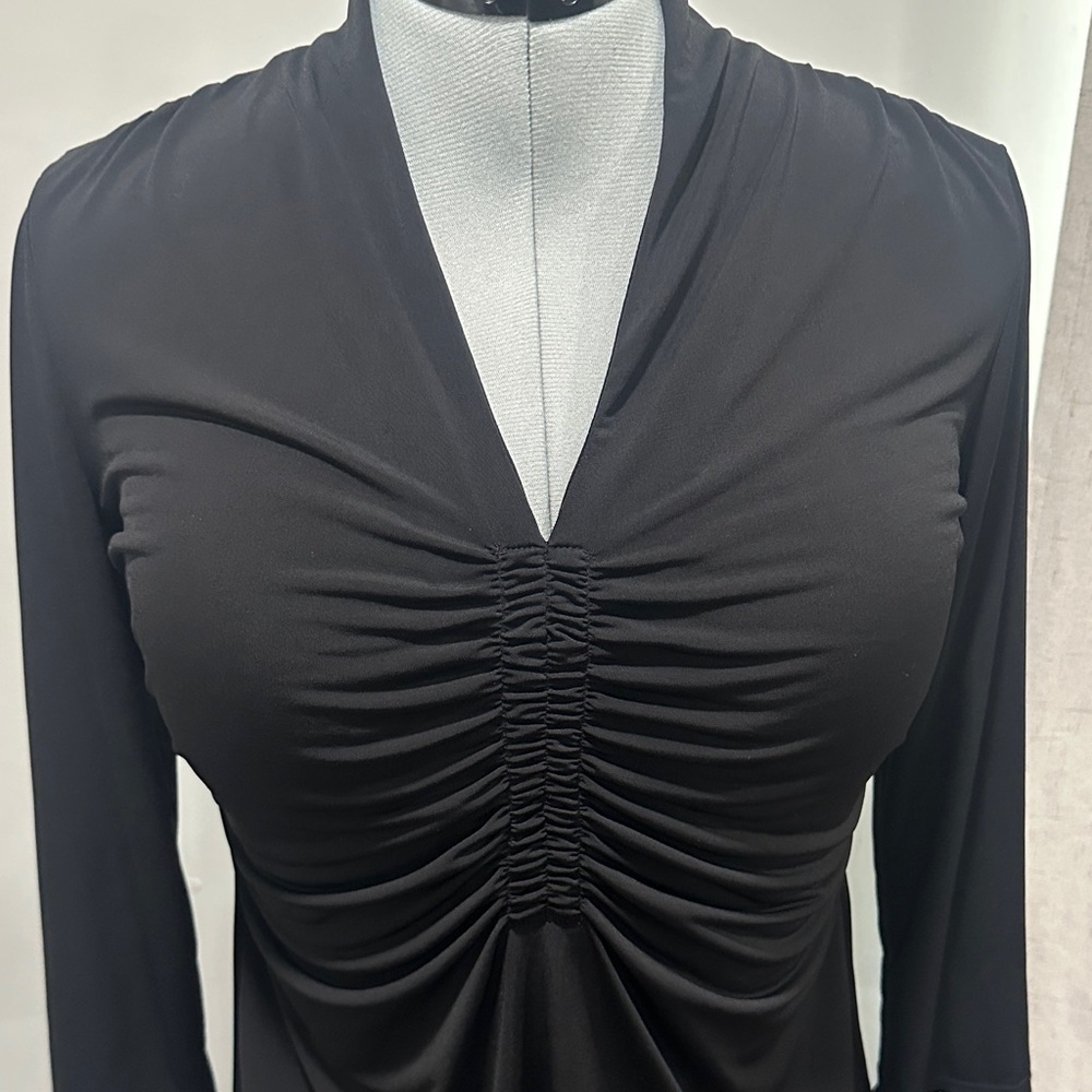 Alfani Black Ruched V-Neck Long Sleeve Top size M made - Picture 5 of 9